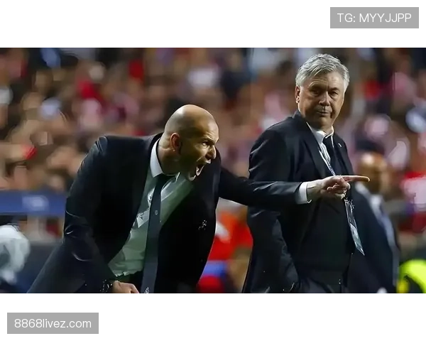 安切洛蒂如何通过防守布阵抑制对手反击？强强对话中的战术成效分析